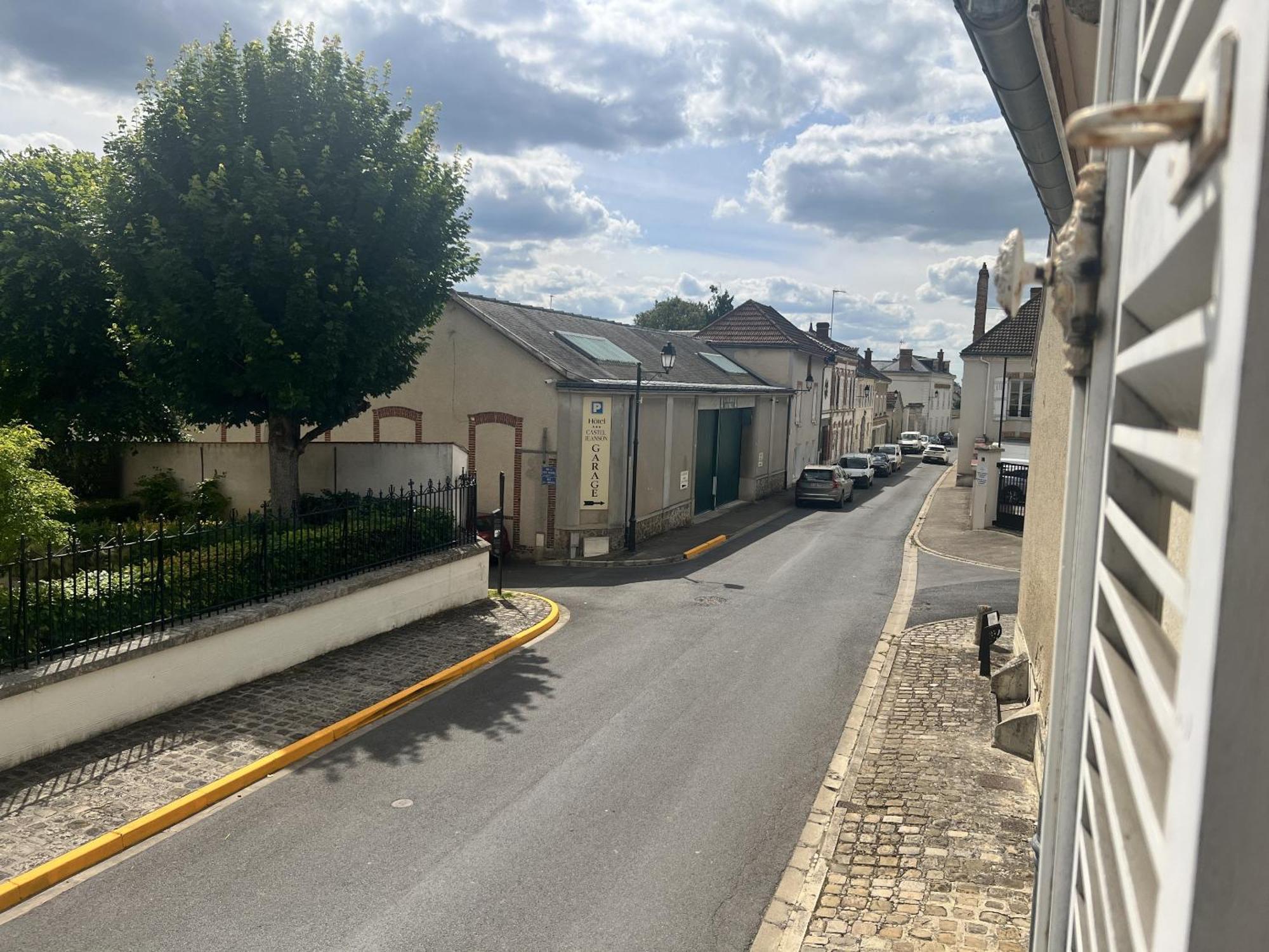 Hotel Castel Jeanson Ay-Champagne Bagian luar foto