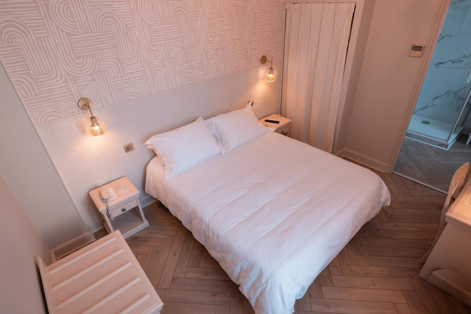 Hotel Castel Jeanson Ay-Champagne Bagian luar foto